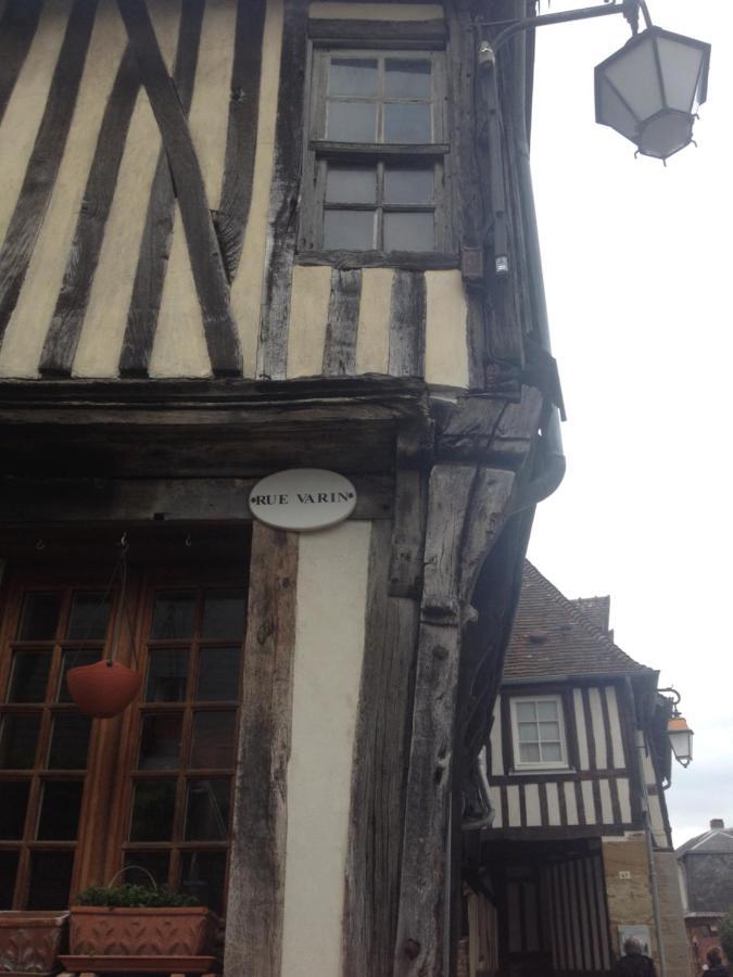 Bed and Breakfast Honfleur A Deux Exteriér fotografie